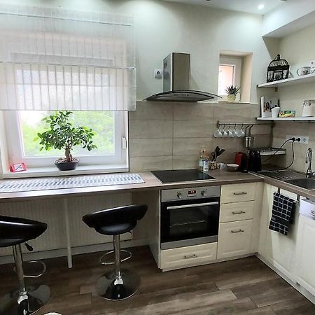 Ancsi Apartmant 케치케메트 외부 사진
