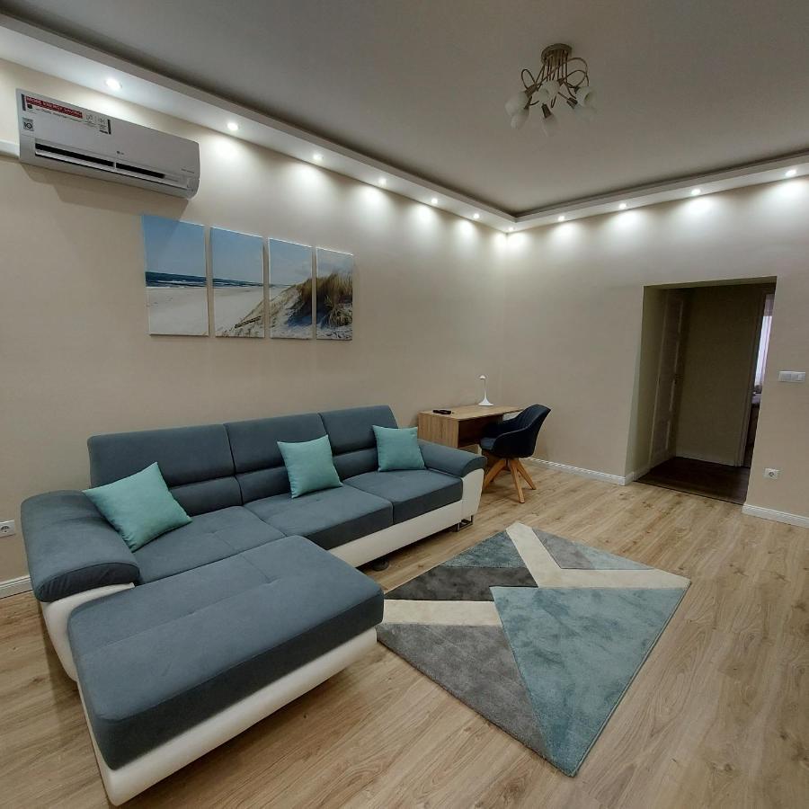 Ancsi Apartmant 케치케메트 외부 사진